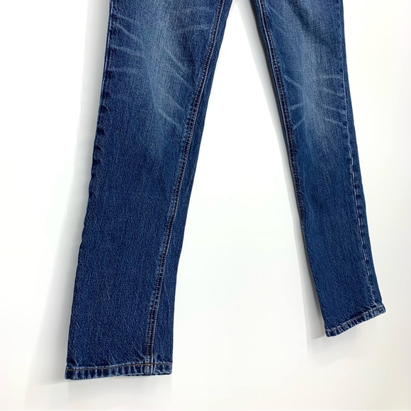 Lands’ End Straight Taper Medium Wash Classic Blue Jeans Mid To High Rise Size 2 - Picture 4 of 16